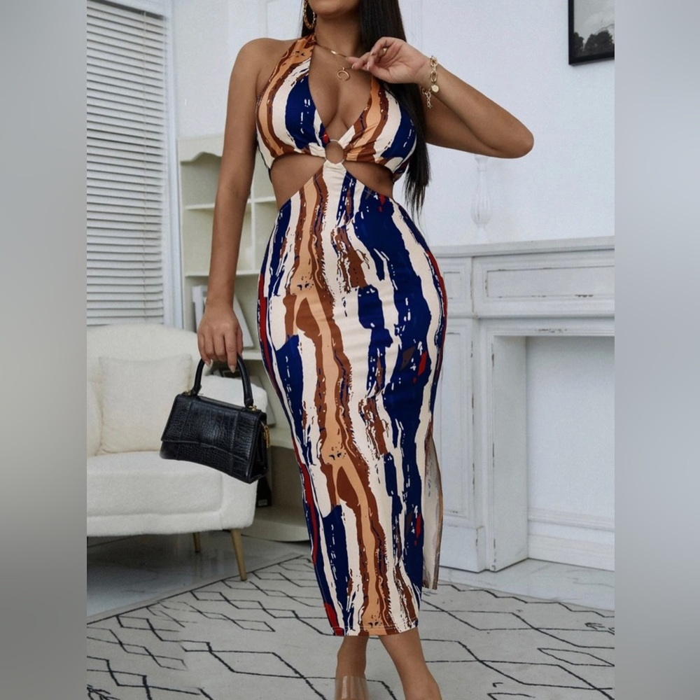 Dress - Picture 2 of 3